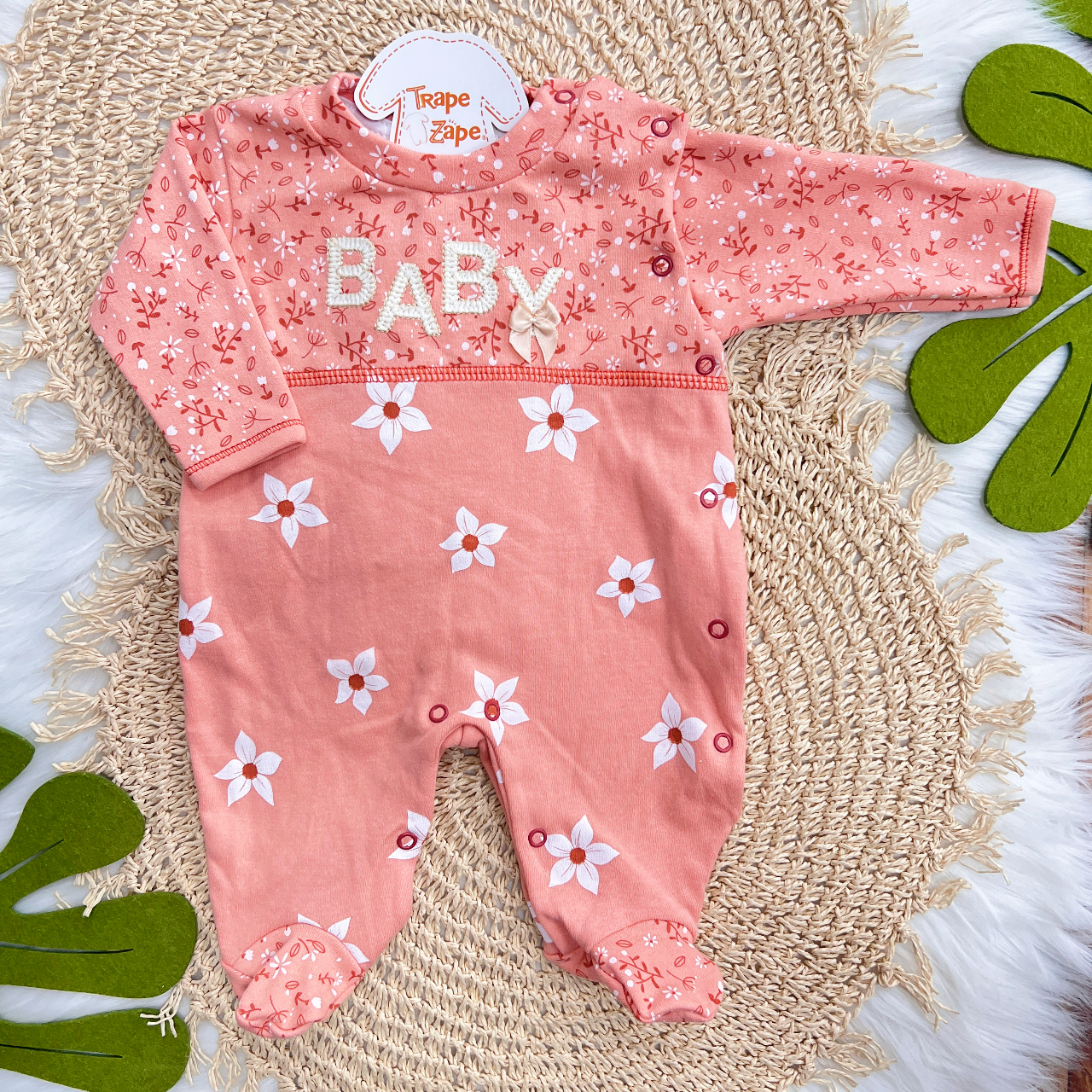 Macacão Malha Trape Zape - Baby Flores Brancas - Salmão